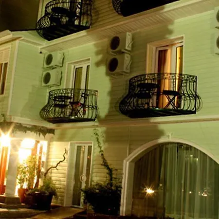 Hotel Kismet 4*