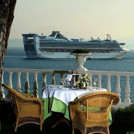 Hotel Kismet