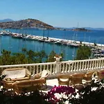 Hotel Kismet 4*