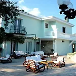 Kismet 4*