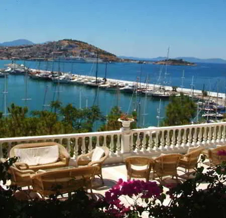 Hotel Kismet 4*
